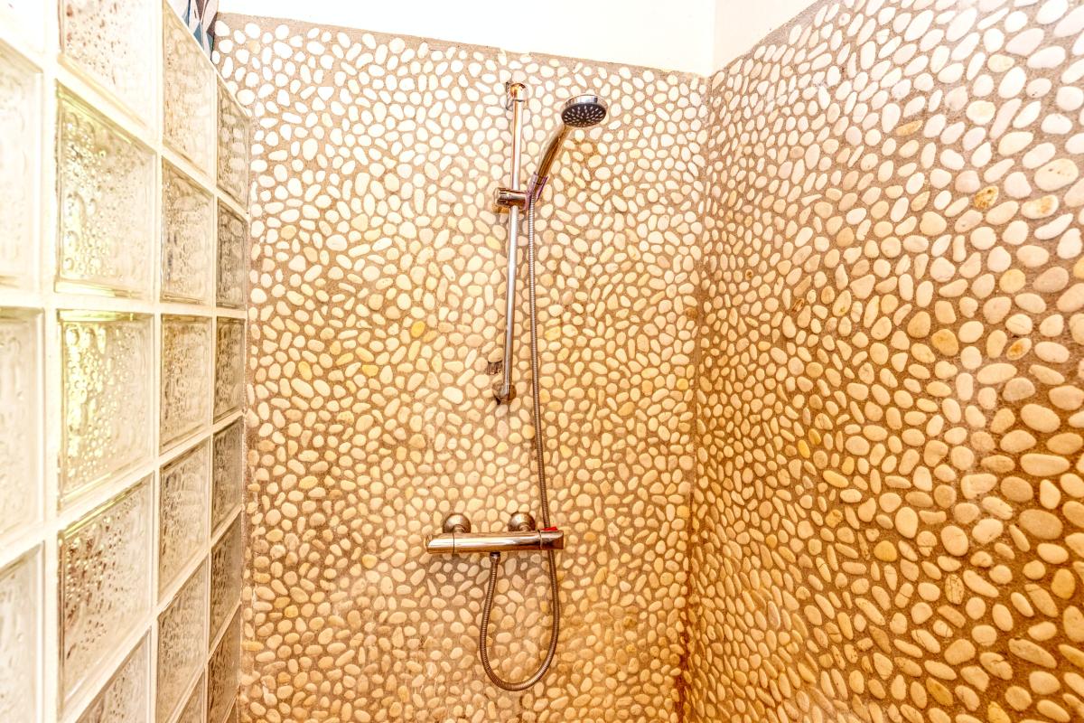 16.Location villa piscine Marie Galante Guadeloupe_Chambre 1